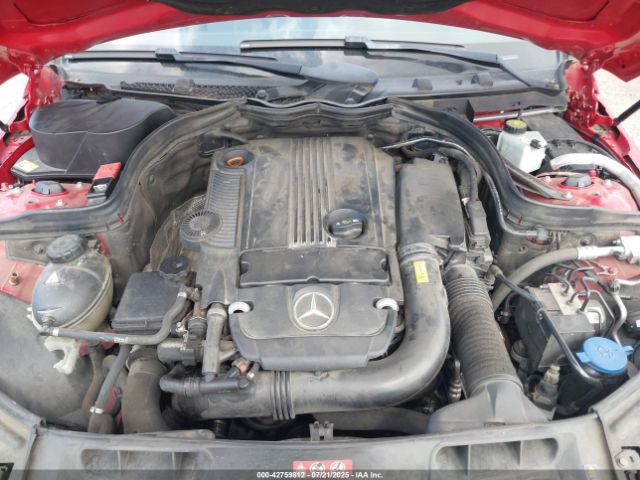 2014 MERCEDES-BENZ C 250 WDDGF4HB8EA953301 Photo 9