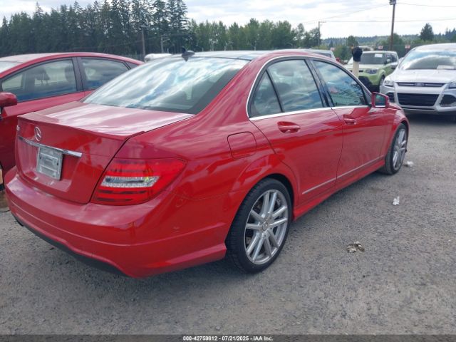 2014 MERCEDES-BENZ C 250 WDDGF4HB8EA953301 Photo 3