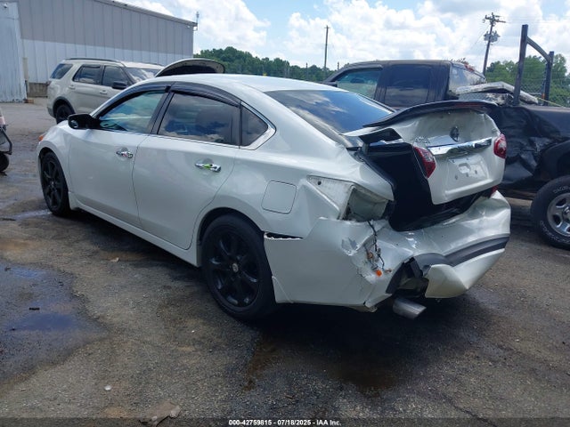 1N4AL3AP4HN360305 Nissan 2017
