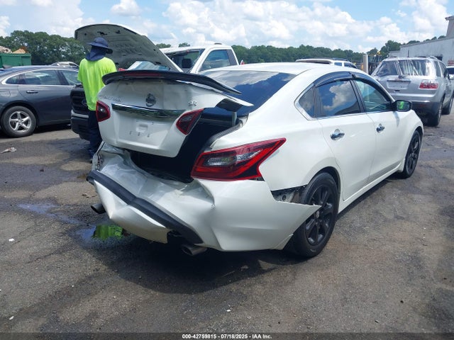 1N4AL3AP4HN360305 Nissan 2017