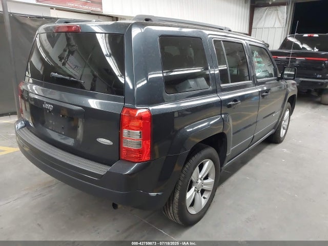 Jeep 2014 2014 1C4NJPFB1ED814131 Image 4