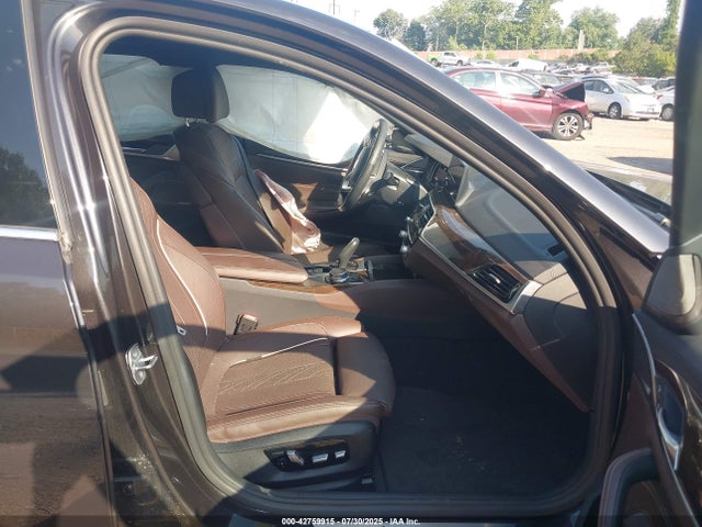 WBAJE7C31HG479338 BMW 540I