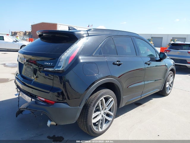 2019 CADILLAC XT4 1GYFZER41KF115428 Photo 3