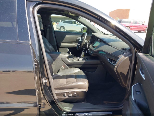 2019 CADILLAC XT4 1GYFZER41KF115428 Photo 4