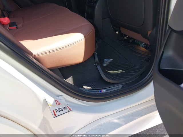 5UX23EU08R9T61572 BMW 2024