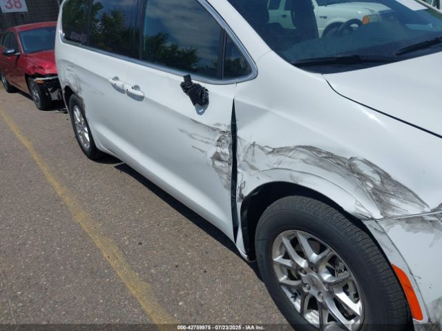 2024 CHRYSLER PACIFICA 2C4RC1FG8RR195714 Photo 5
