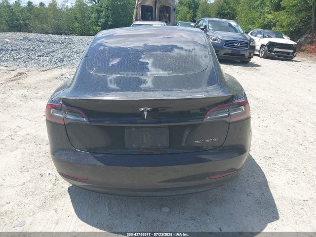 5YJ3E1EB4JF188104 Tesla MODEL 3