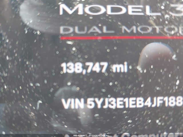5YJ3E1EB4JF188104 Tesla MODEL 3