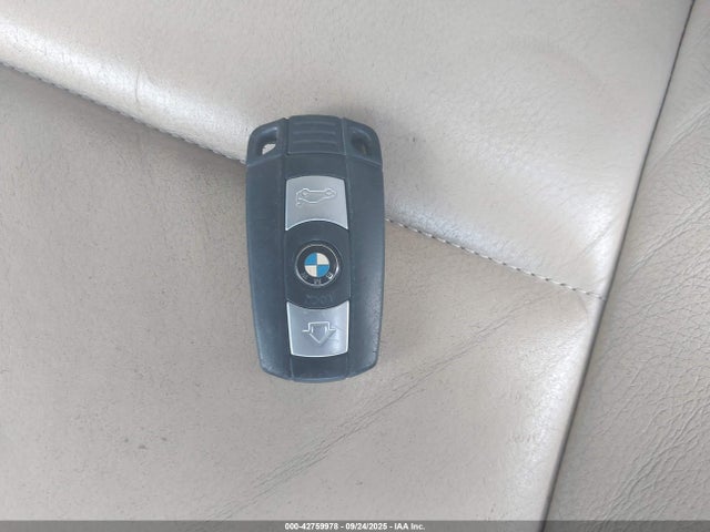 2011 Bmw 135i მანქანა იყიდება აუქციონზე, vin: WBAUC9C54BVM09867, აუქციონის ნომერი: 42759978