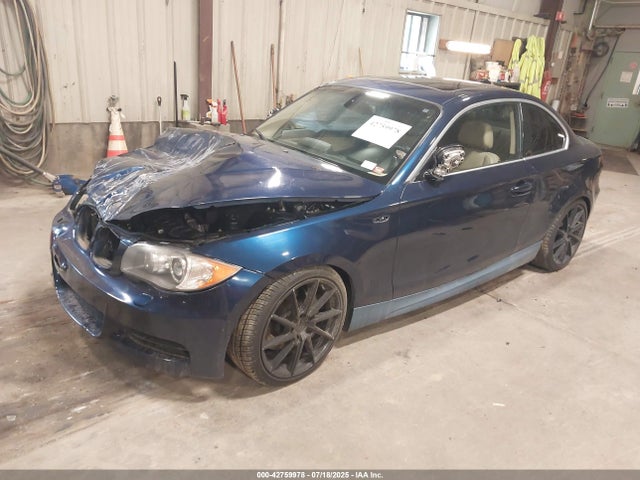 2011 Bmw 135i მანქანა იყიდება აუქციონზე, vin: WBAUC9C54BVM09867, აუქციონის ნომერი: 42759978