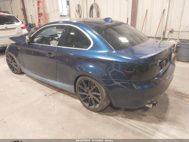 2011 Bmw 135i მანქანა იყიდება აუქციონზე, vin: WBAUC9C54BVM09867, აუქციონის ნომერი: 42759978