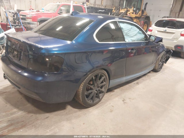 2011 Bmw 135i მანქანა იყიდება აუქციონზე, vin: WBAUC9C54BVM09867, აუქციონის ნომერი: 42759978