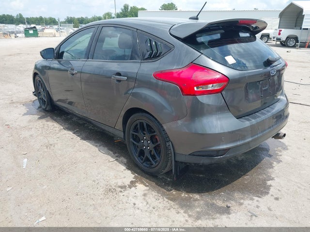 Ford 2016 2016 1FADP3K22GL357093 Image 3