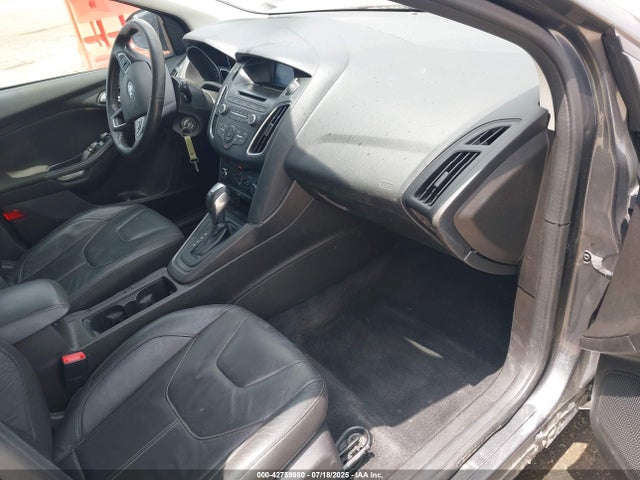 Ford 2016 2016 1FADP3K22GL357093 Image 5