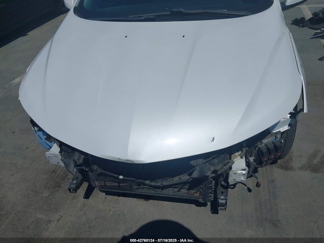 1G1RC6S52HU180329 Chevrolet l3a - di: direct injectio, vvt: variable valve timing, hybrid, gen 1
