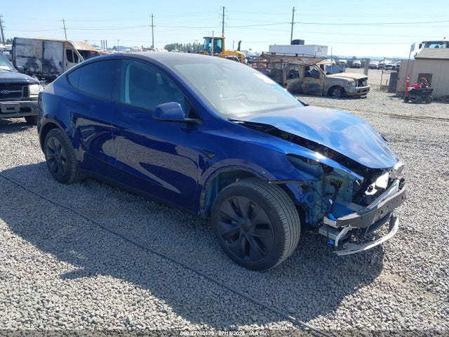 2024 TESLA MODEL Y 7SAYGDED0RF159622 Photo 0