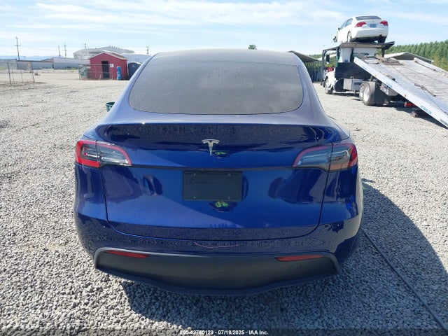 Tesla 2024 2024 7SAYGDED0RF159622 Image 17