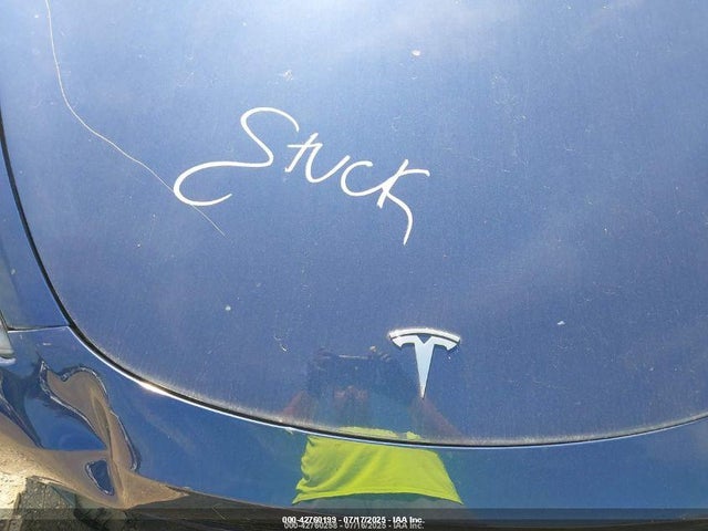 2023 TESLA MODEL Y 7SAYGDEE8PF895214 Photo 9