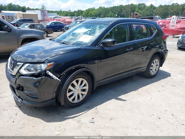 Nissan Rogue 2018 KNMAT2MT0JP545023 Image 2