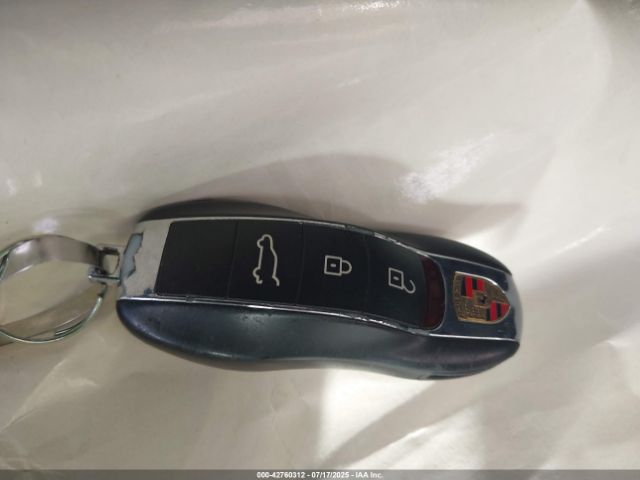 2020 PORSCHE MACAN WP1AB2A54LLB30952 Photo 10