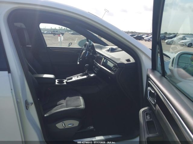 2020 PORSCHE MACAN WP1AB2A54LLB30952 Photo 4