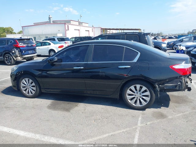Honda k24w1 2014 1HGCR2F8XEA172518 Image 15