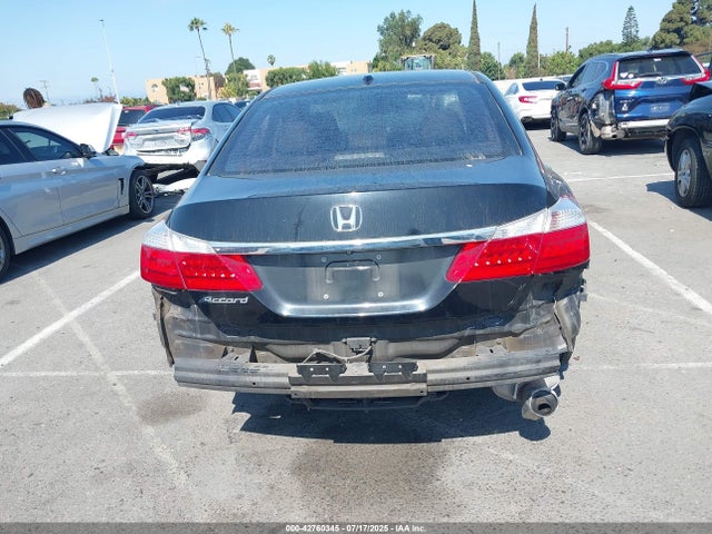 Honda k24w1 2014 1HGCR2F8XEA172518 Image 17