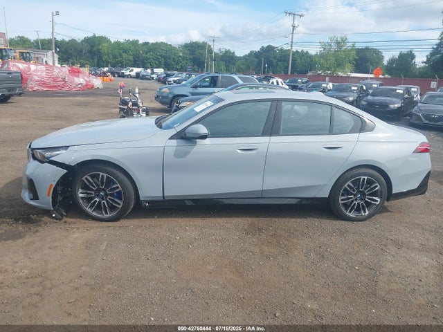 WBA63FJ04SCT78775 BMW 540I