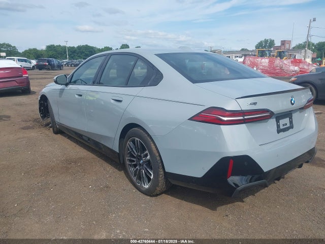 WBA63FJ04SCT78775 BMW 540I