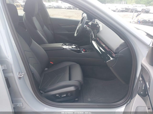WBA63FJ04SCT78775 BMW 540I