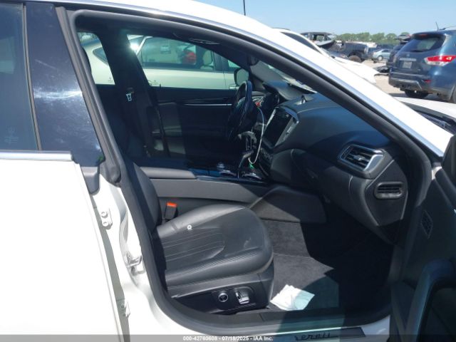 2021 MASERATI GHIBLI ZAM57YSA9M1368436 Photo 4