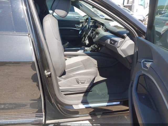 WA1AAAGE6NB006559 Audi 2022