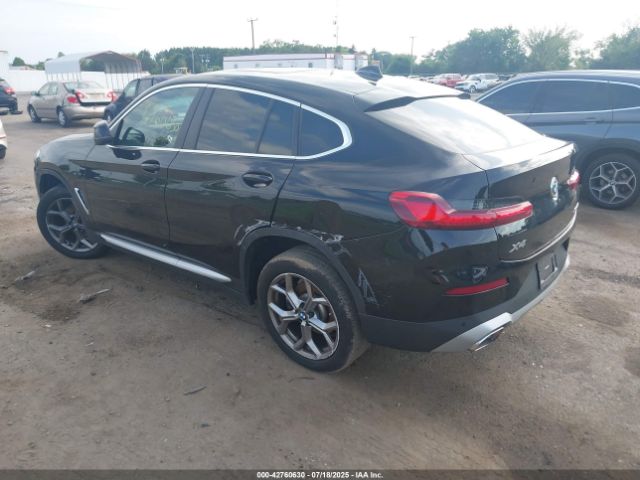 2022 BMW X4 5UX33DT09N9L21950 Photo 2