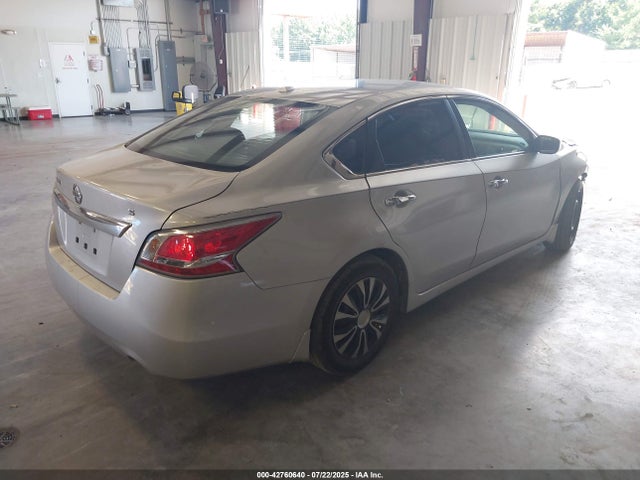 Nissan 2015 2015 1N4AL3AP3FC146933 Image 4