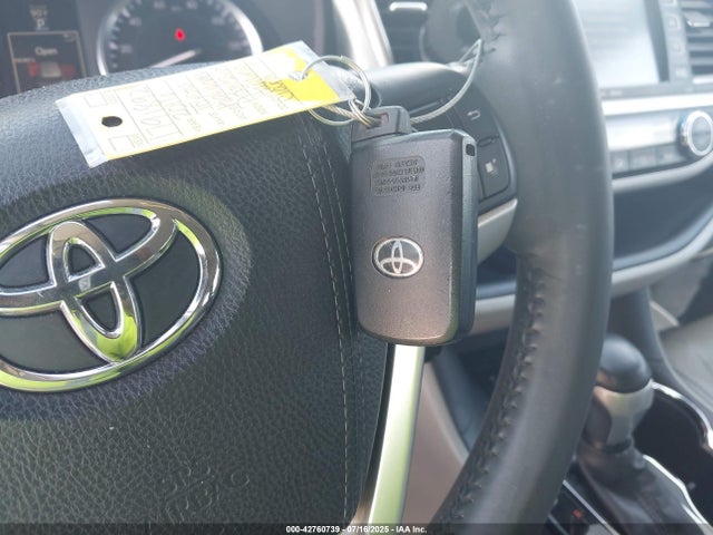 5TDYKRFH0GS184202 Toyota 2gr-fe