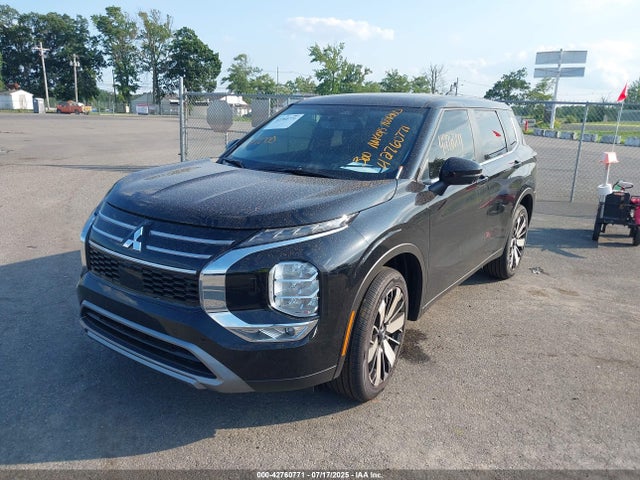 2025 MITSUBISHI OUTLANDER JA4J4VA8XSZ015592 Photo 1