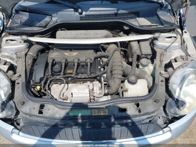 2010 MINI COOPER S CLUBMAN WMWMM3C57ATZ33101 Photo 9