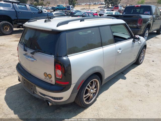 2010 MINI COOPER S CLUBMAN WMWMM3C57ATZ33101 Photo 3