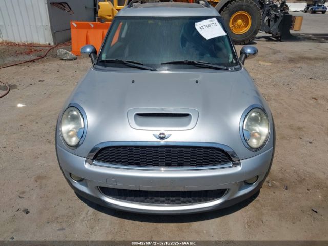 2010 MINI COOPER S CLUBMAN WMWMM3C57ATZ33101 Photo 5
