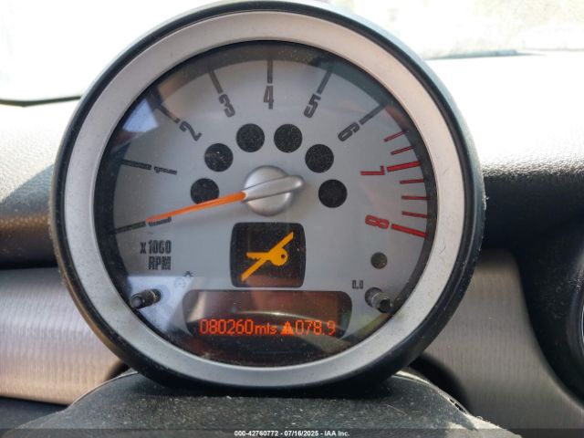 2010 MINI COOPER S CLUBMAN WMWMM3C57ATZ33101 Photo 6