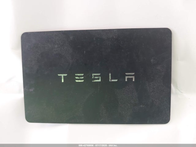 2024 TESLA MODEL Y 7SAYGDEE7RF153633 Photo 10