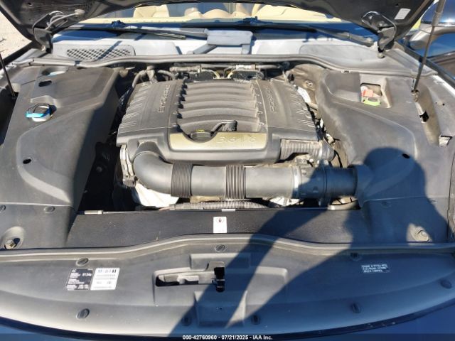 2016 PORSCHE CAYENNE WP1AA2A28GLA03748 Photo 9