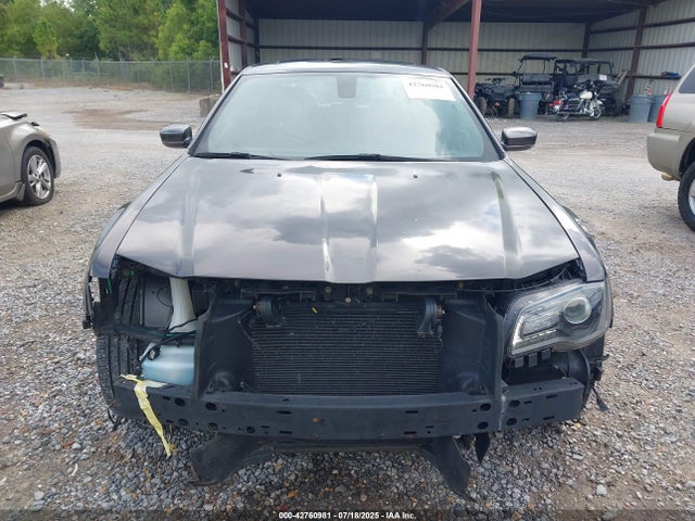 2C3CCABG4MH585563 Chrysler 2021
