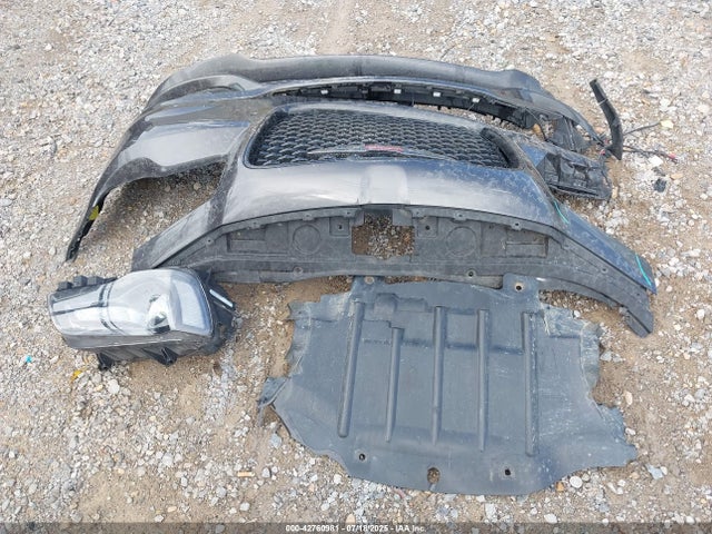 2C3CCABG4MH585563 Chrysler 2021