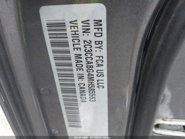 2C3CCABG4MH585563 Chrysler 2021