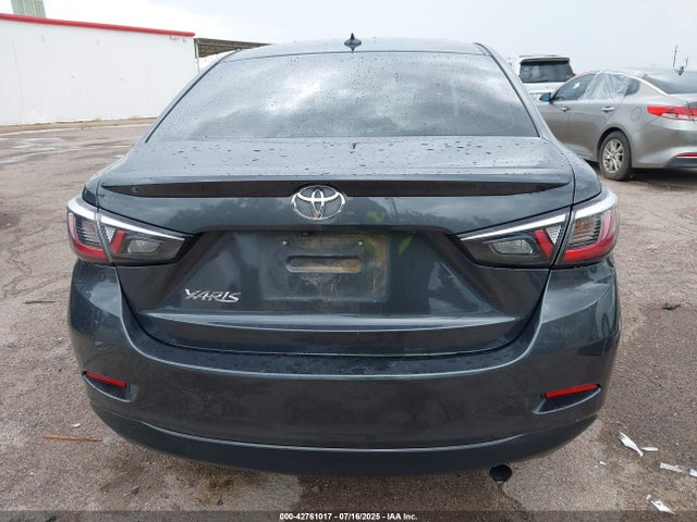 3MYDLBYV8KY519974 Toyota p5v