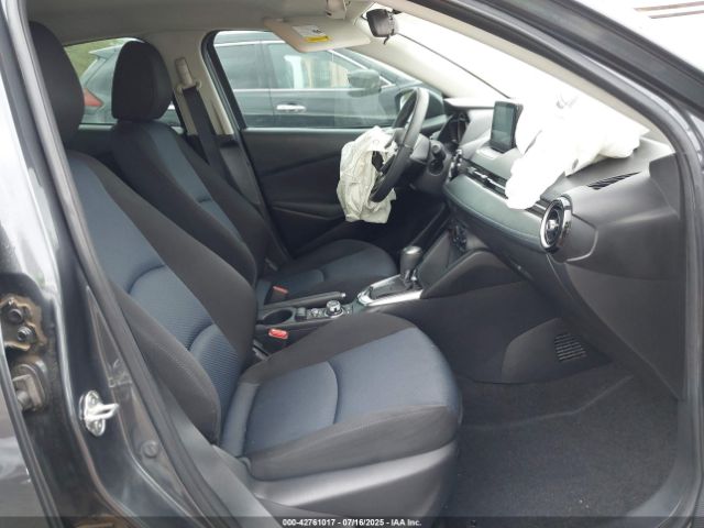 2019 TOYOTA YARIS 3MYDLBYV8KY519974 Photo 4