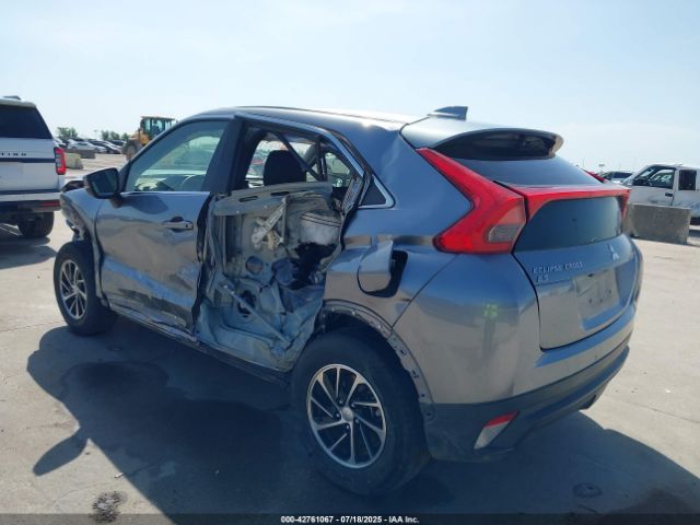 2020 MITSUBISHI ECLIPSE CROSS JA4AT3AA8LZ001895 Photo 2