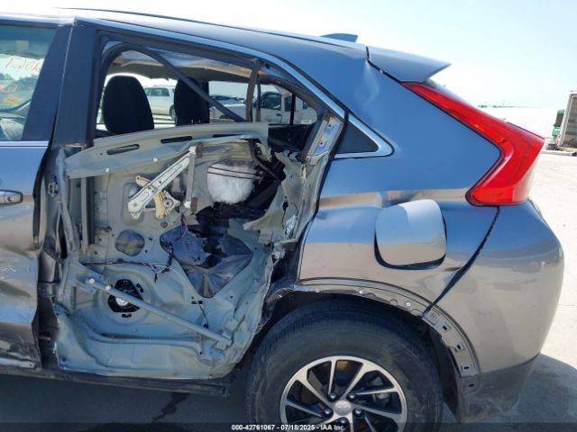 2020 MITSUBISHI ECLIPSE CROSS JA4AT3AA8LZ001895 Photo 5