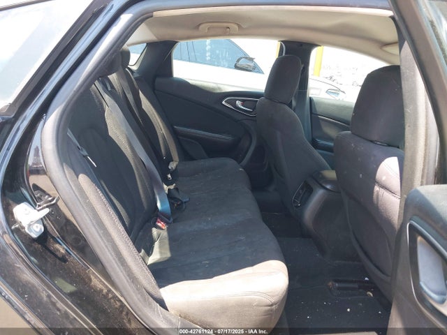 Chrysler 200 2015 1C3CCCAB4FN587504 Image 8